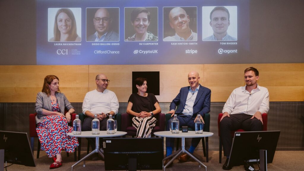Photos of Su's Panel at Stablecoins Unblocked 2026